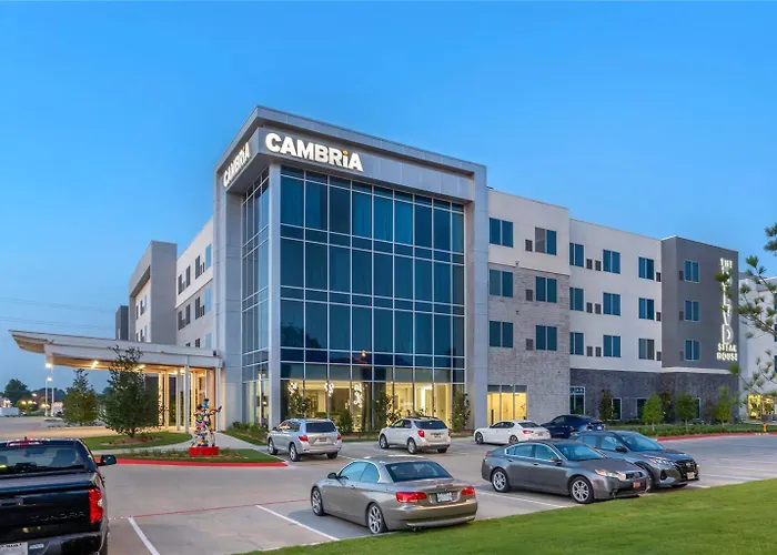 Cambria Hotel Waco University Riverfront